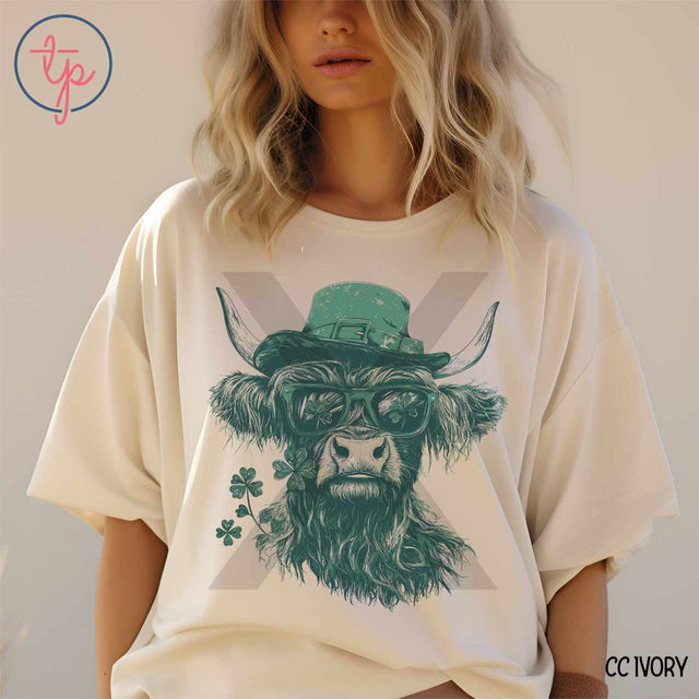 St. Patrick's Day Highland Cow